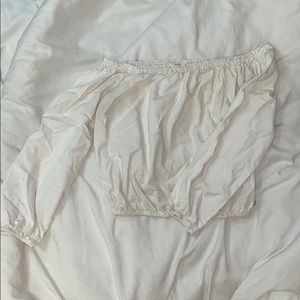 Brandy Melville off the shoulder top